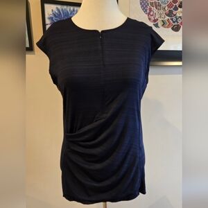 Athleta Dark Blue Sleeveless Zippered V Neck Top